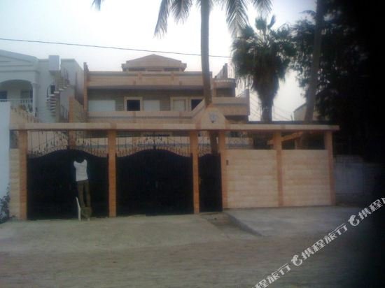 Фото Days Hotel and Suites by Wyndham Dakar