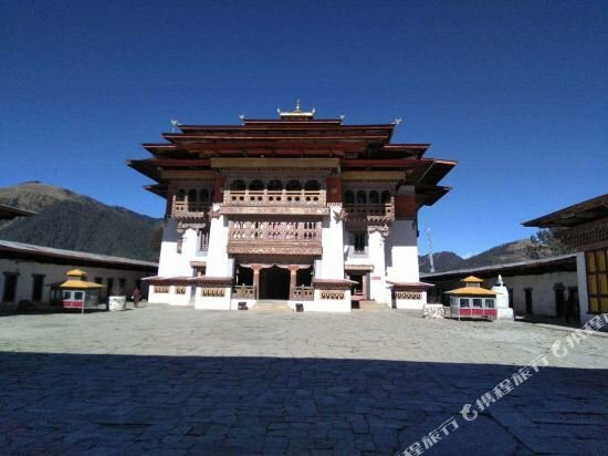 Гостиница Phuntsho Chholing Lodge
