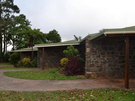 Фото Atherton Holiday Park