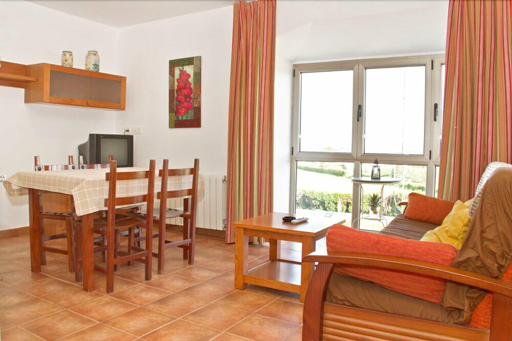 Hotel Apartamentos Mirapeñas, Principality of Asturias, photo