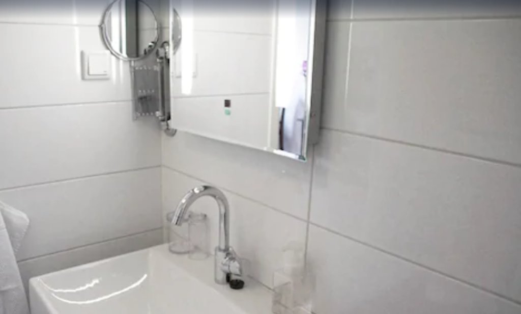 Фото Velvetamsterdam B&b City Centre