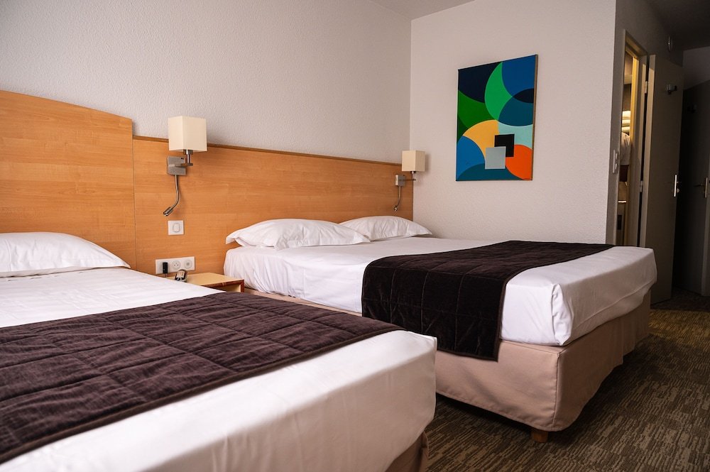 Фото Hôtel Saint Laurent