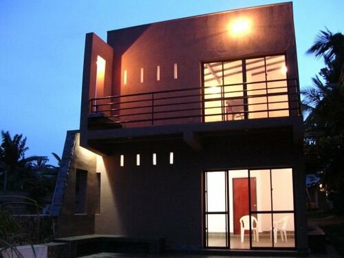 Гостиница Sri Beach Bungalows and Villa