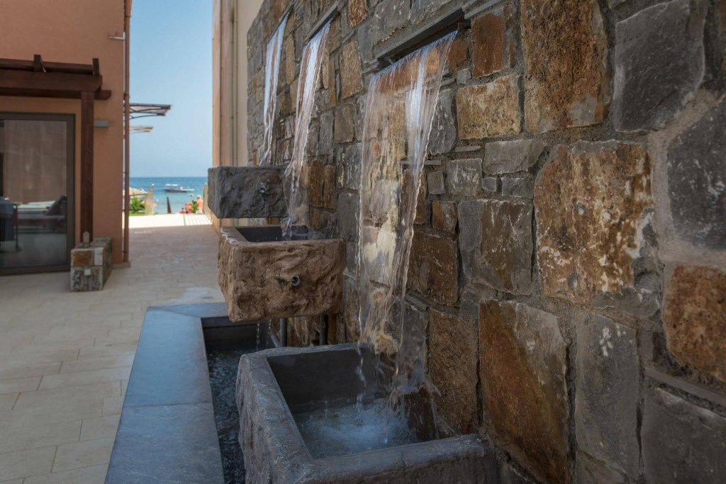 Фото High Beach Hotel