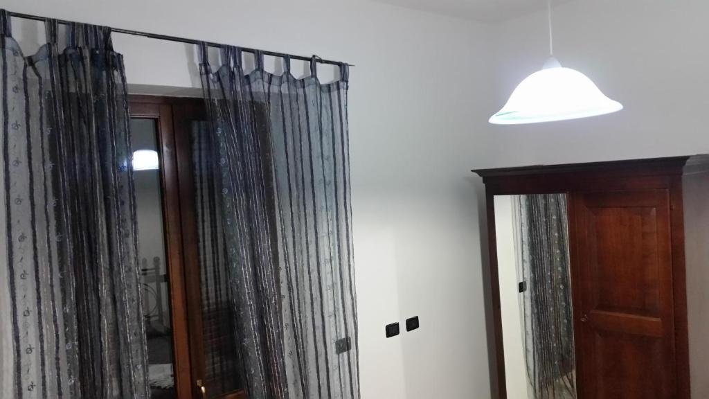 Фото Agriturismo Lustrinu