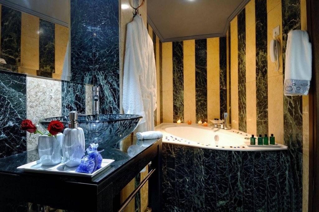 Фото Civitas Boutique Hotel