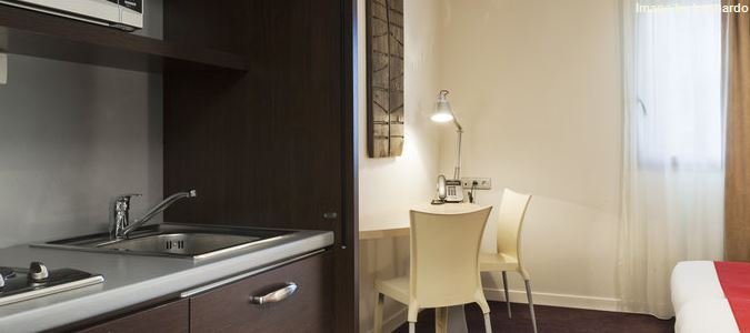 Фото Sure Hotel by Best Western Nantes Beaujoire