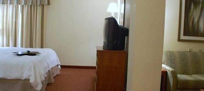 Фото Hampton Inn Linden