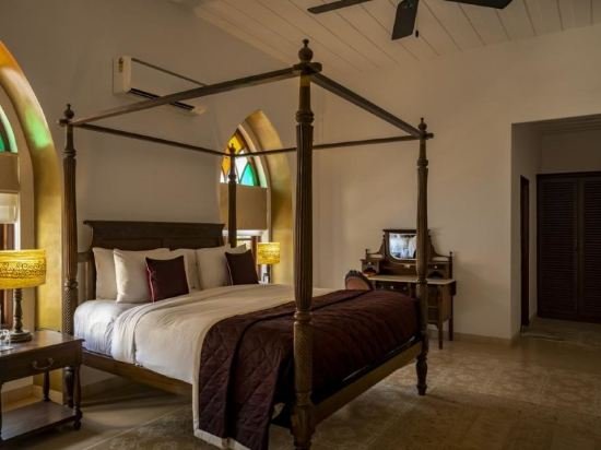 Фото The Postcard Cuelim