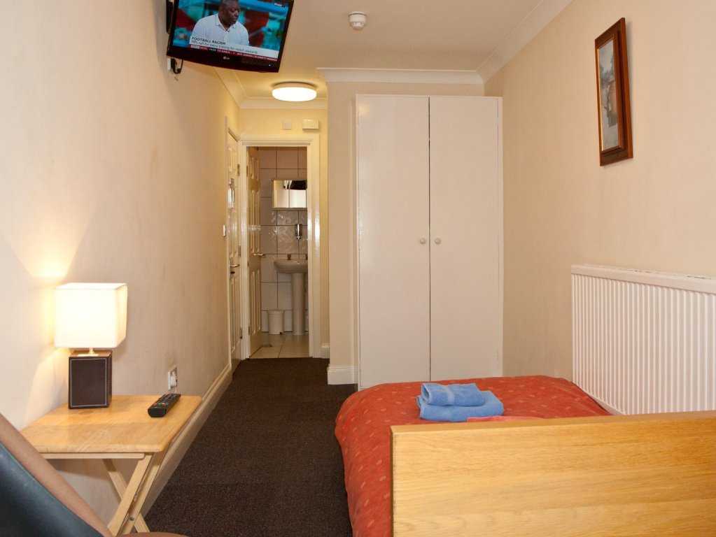 Фото Chelsea Guest House