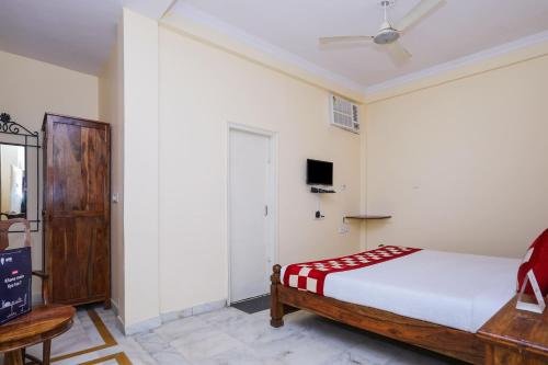 Фото Oyo 22047 Hotel Royal Jaipur Palace
