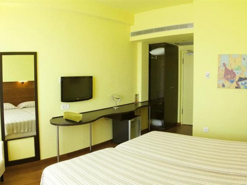 Фото Отель Athens Center Square