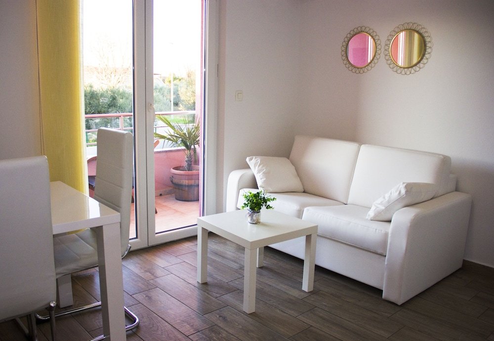 Фото Apartments Karla