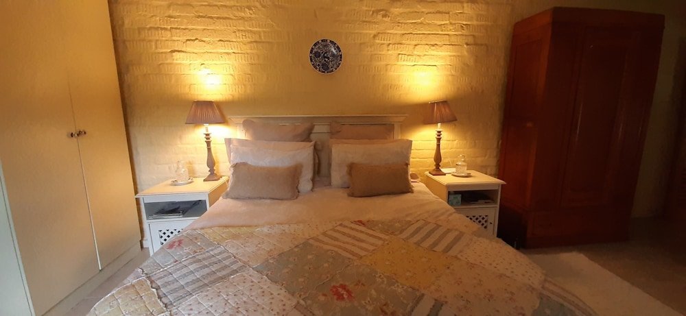 Фото Abigail's Garden Cottage