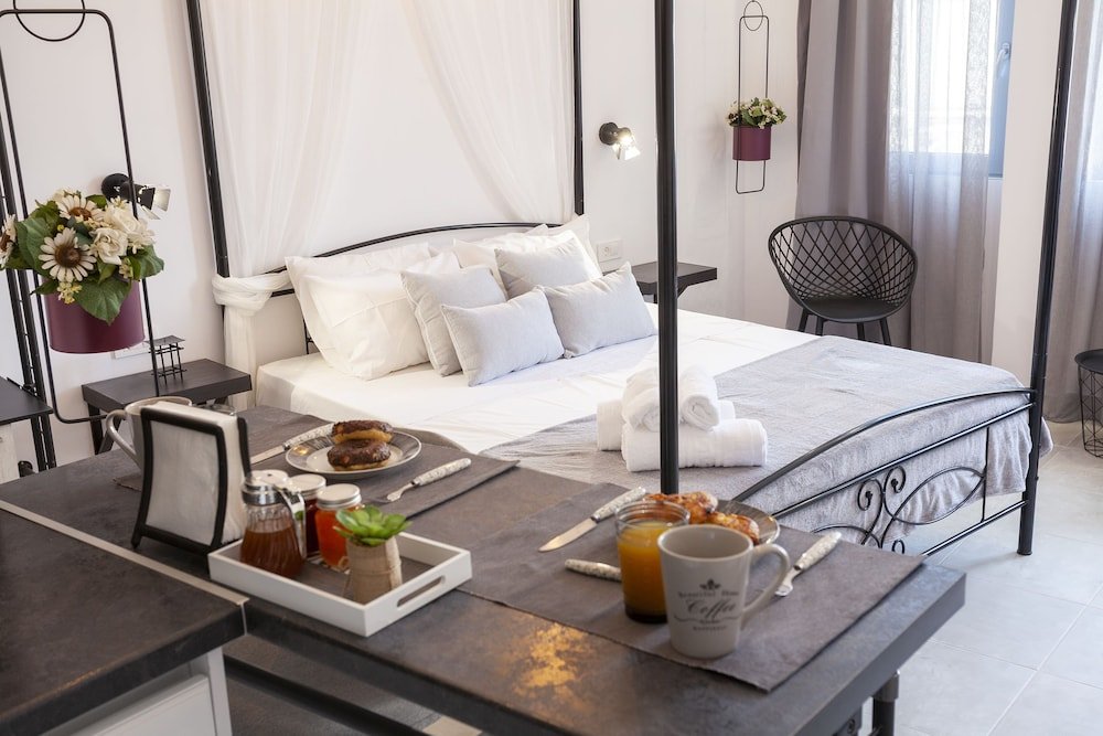 Фото Aristophanes Luxury Flat Psyrri Square