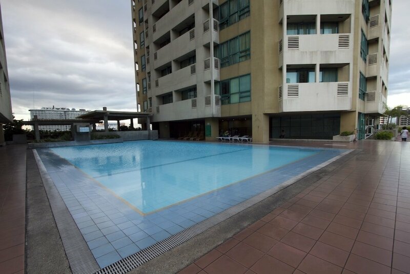 Апартаменты Studio Robinsons Place Manila Rpr1 в Маниле