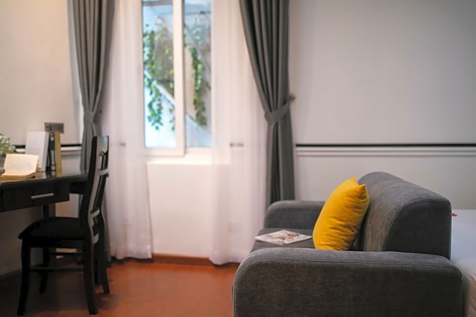 Фото Hanoi Secret Garden Hotel