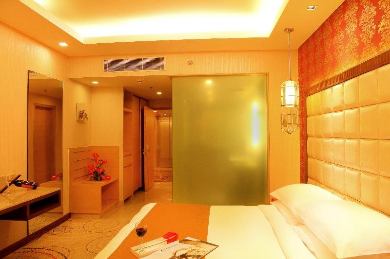 Фото The Metropolitan Hotel and SPA New Delhi
