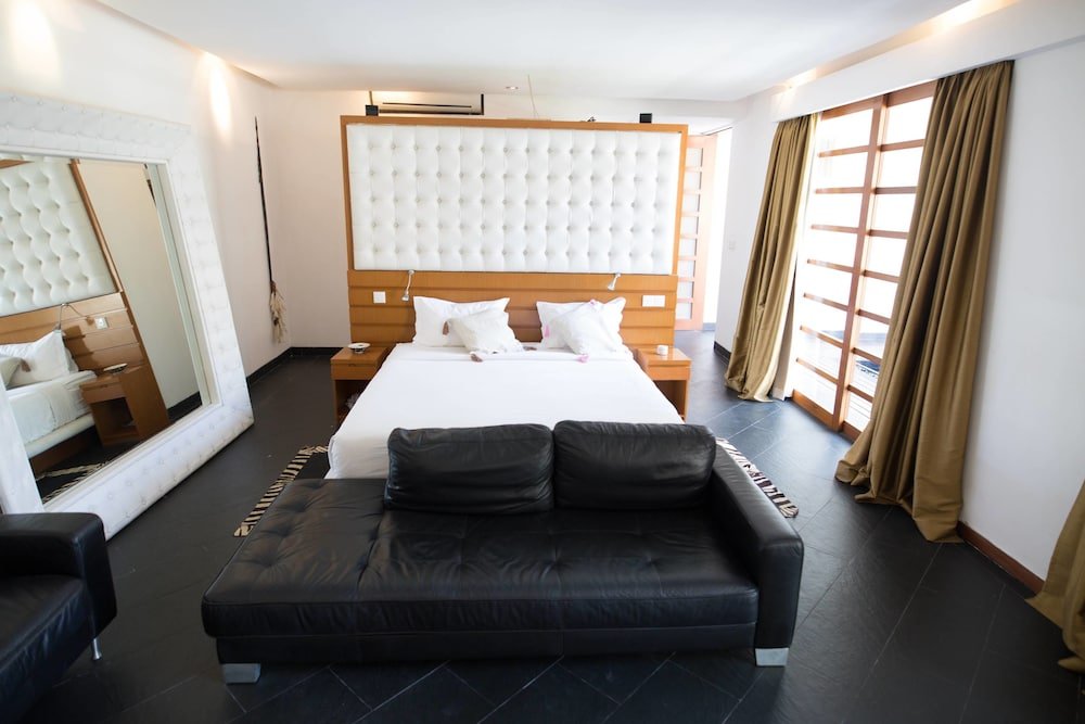 Фото Villa Karishma