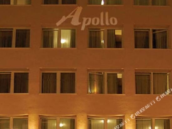 Фото отеля 2