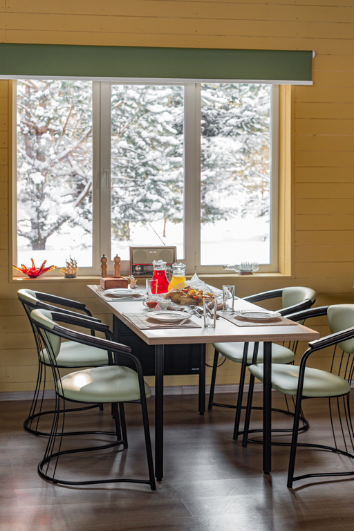 Фото Деревенька в лесу