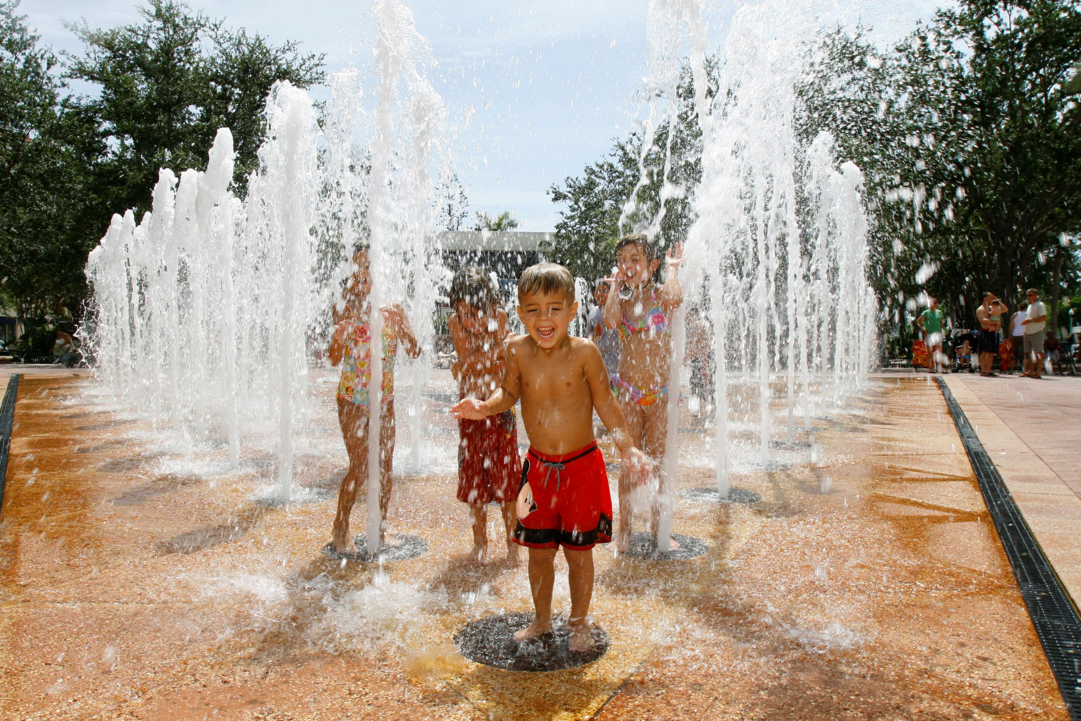 Фото Hilton Garden Inn Boca Raton