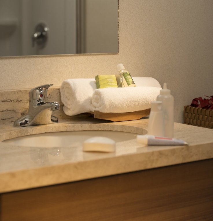 Фото Extended Suites Tijuana Macroplaza Hotel