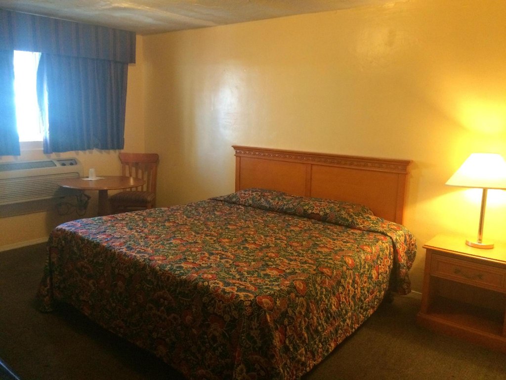 Фото Oyo Gateway Motel Las Vegas North Strip/Fremont St. Area