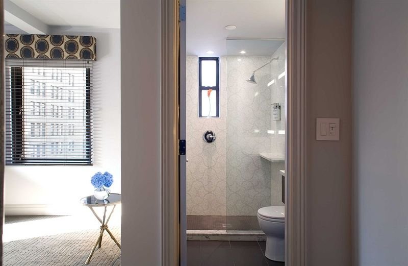 Фото The Roger Hotel