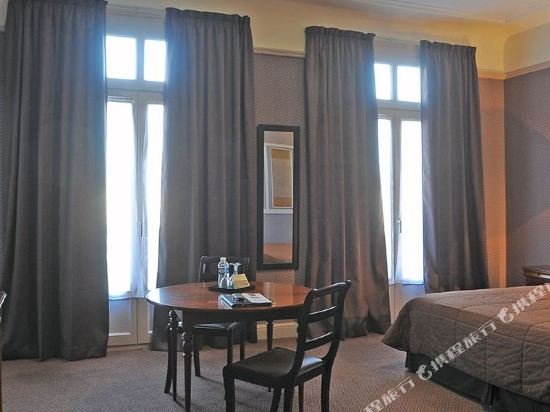 Фото Le Grand Hotel De Tours