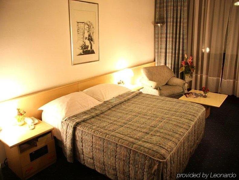 Фото Slavija Garni