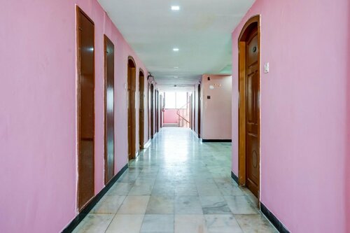 Гостиница Oyo 68201 Hotel Singapore International в Коимбатуре