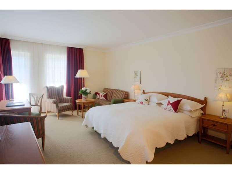 Фото Hotel Pienzenau am Schlosspark