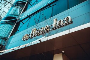 Отель Rose Inn Hotel Baku