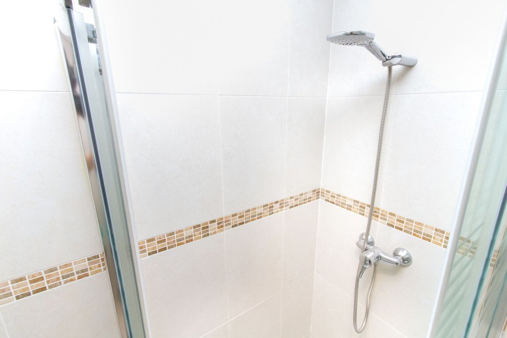 Фото Calle Mezquitilla - Spacious Apartment by La Recepción