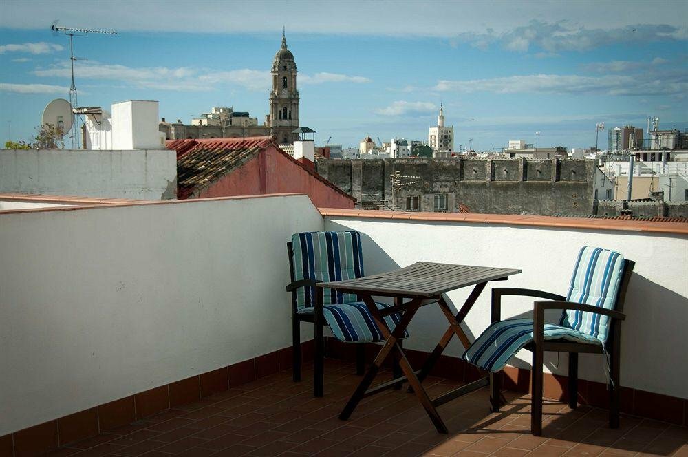 Hotel Apartamentos Doña Elvira, Malaga, photo