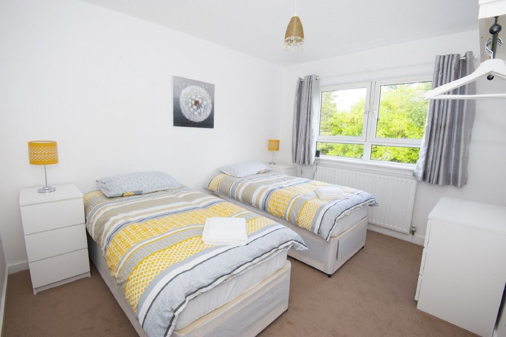 Фото Snug - Faodail Apartment