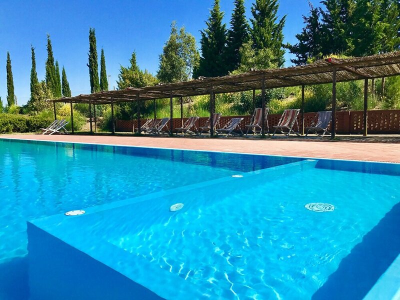 Attractive Villa in Montespertoli With Swimming Pool