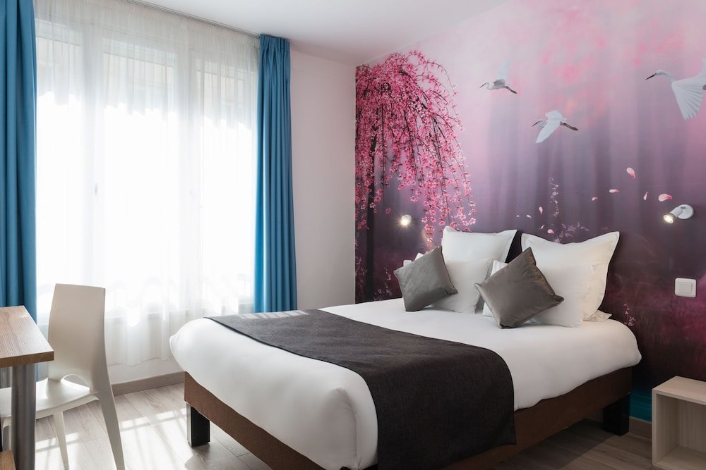 Фото The Originals City, Hotel Notre Dame, Rouen