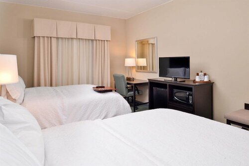 Гостиница Hampton Inn & Suites Mount Joy/Lancaster West
