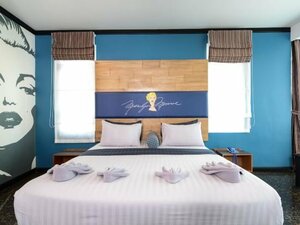 Гостиница The River Scene Hotel