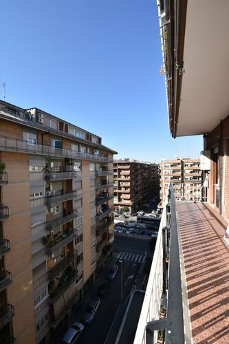 Гостиница Nice & Warm Rooms в Риме