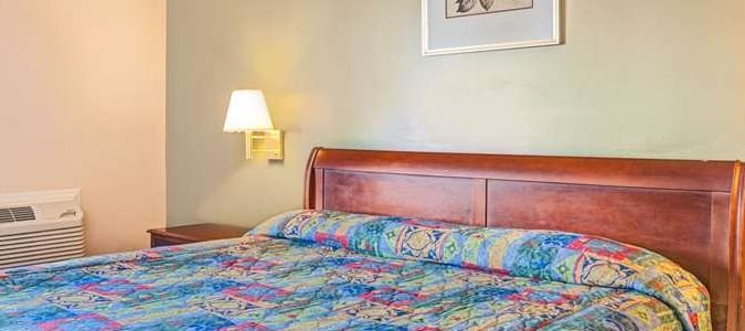 Фото Knights Inn South Hackensack