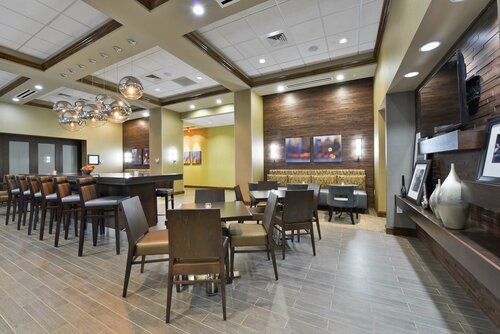 Гостиница Hampton Inn & Suites Columbia/Southeast-Ft. Jackson