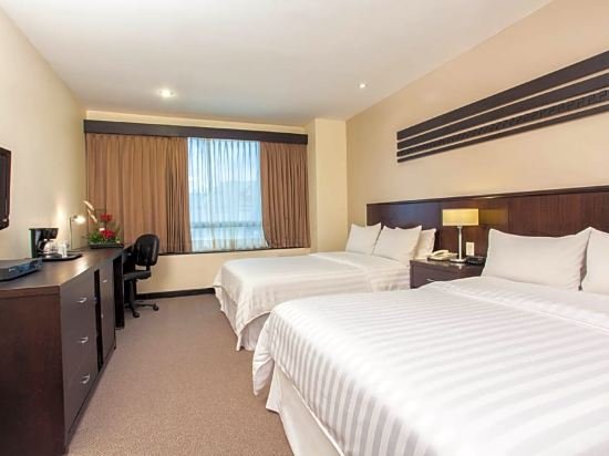 Фото Wyndham Garden Guayaquil