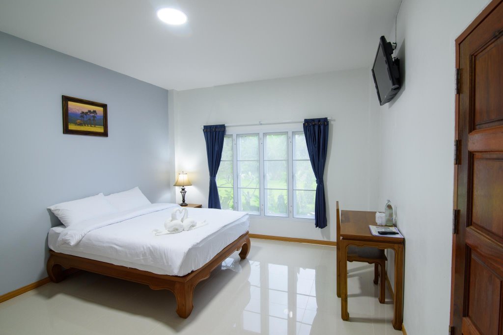 Фото Lamphurai Riverside