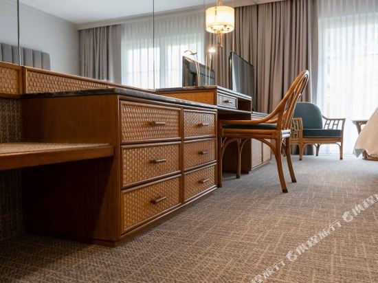 Фото Eventhotel Pyramide