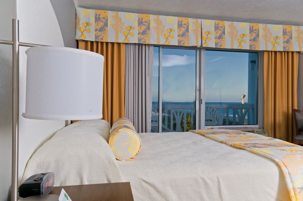 Фото Caribbean Resort & Villas