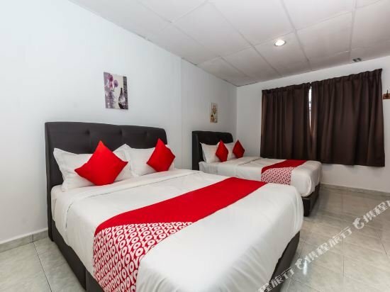 Hotel Azimaju Guesthouse by Oyo Rooms, Malacca, photo