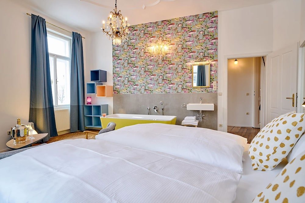 Фото Leuhusen Collection